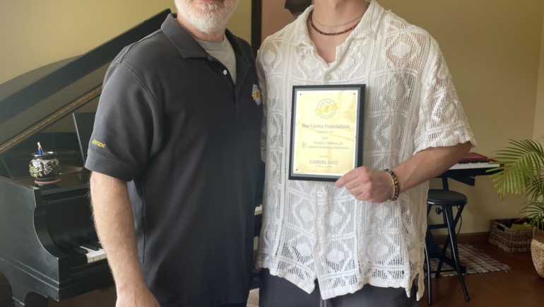 Gabriel Gotz awarded the 2023 Frank J. Farina Award for Musical Excellence